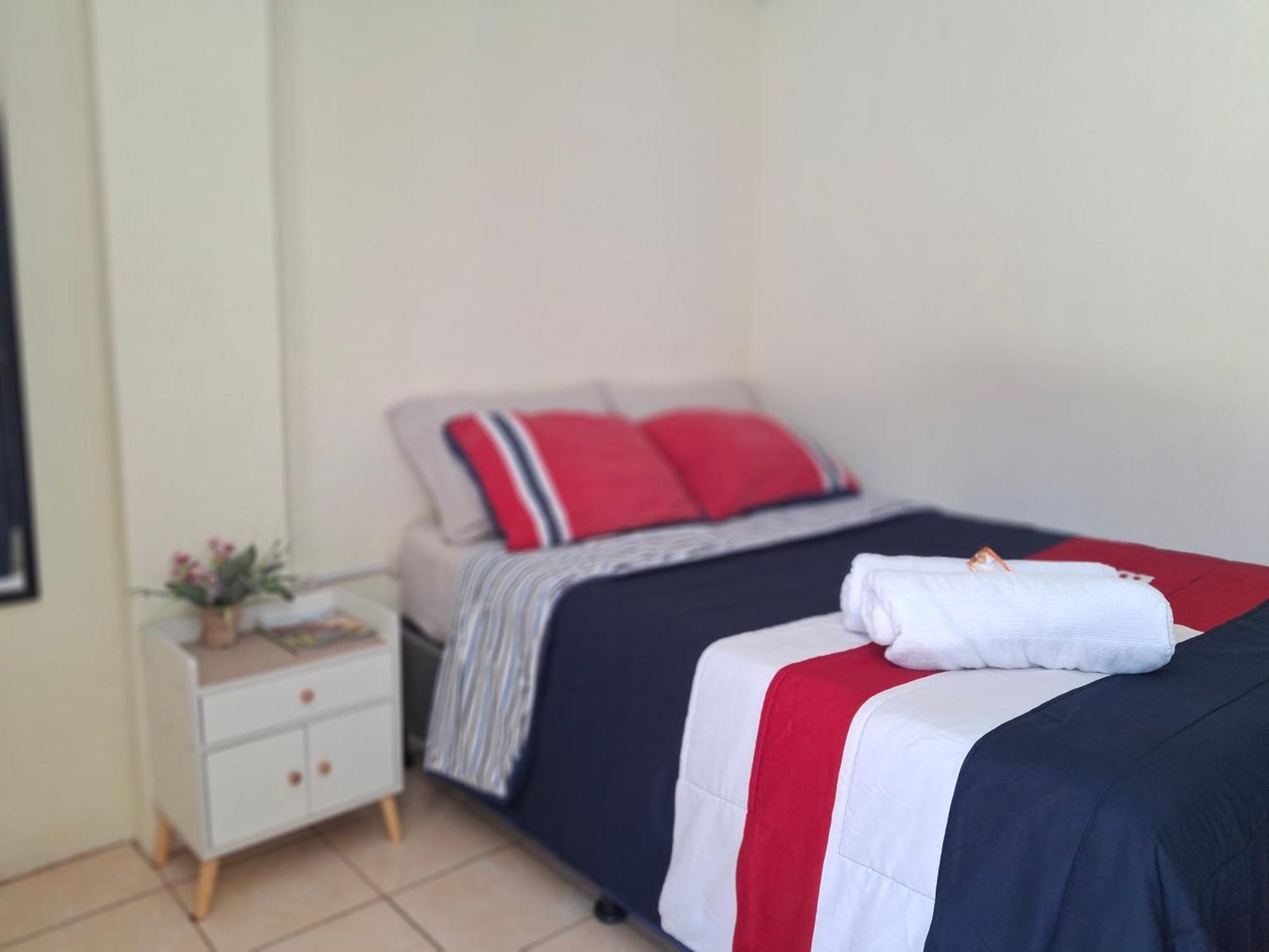 Blue Moon Guest house *